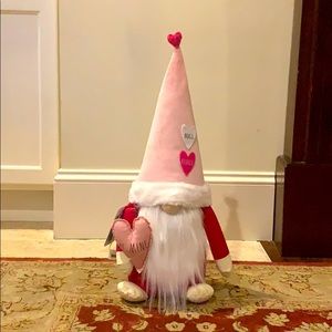 Rae Dunn Valentine’s Gnome!